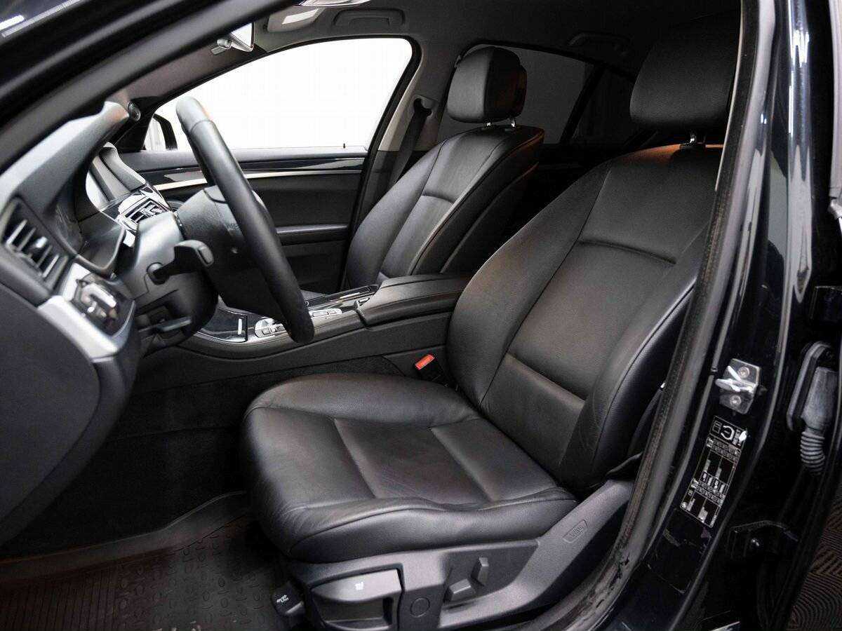 BMW 5 серии с пробегом — 2012 год. Фото: #7