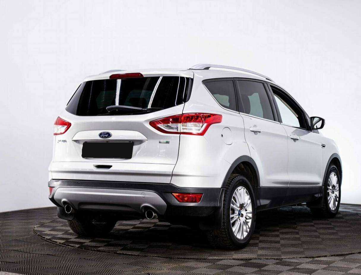 Ford Kuga с пробегом — 2014 год. Фото: #5