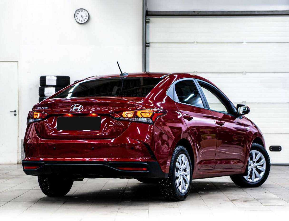 Hyundai Solaris с пробегом — 2021 год. Фото: #2