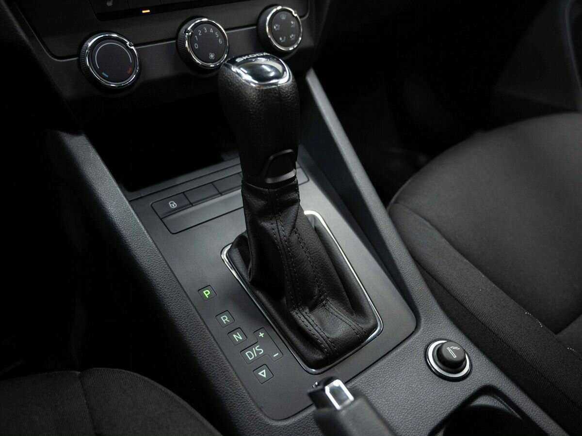 Skoda Octavia с пробегом — 2017 год. Фото: #20