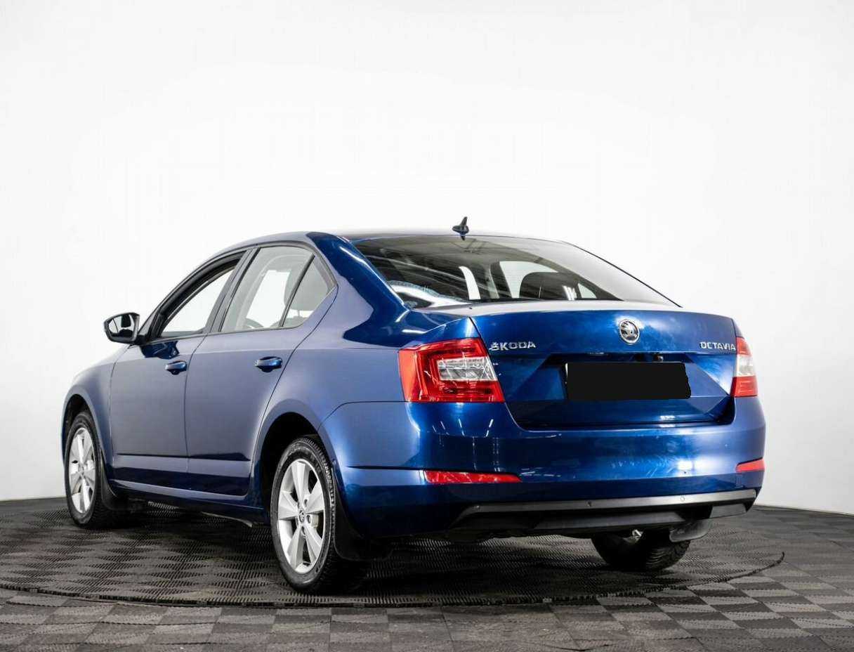 Skoda Octavia с пробегом — 2015 год. Фото: #3