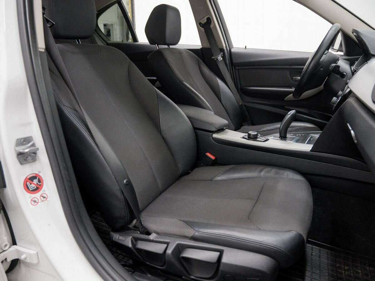 BMW 3 серии с пробегом — 2016 год. Фото: #7