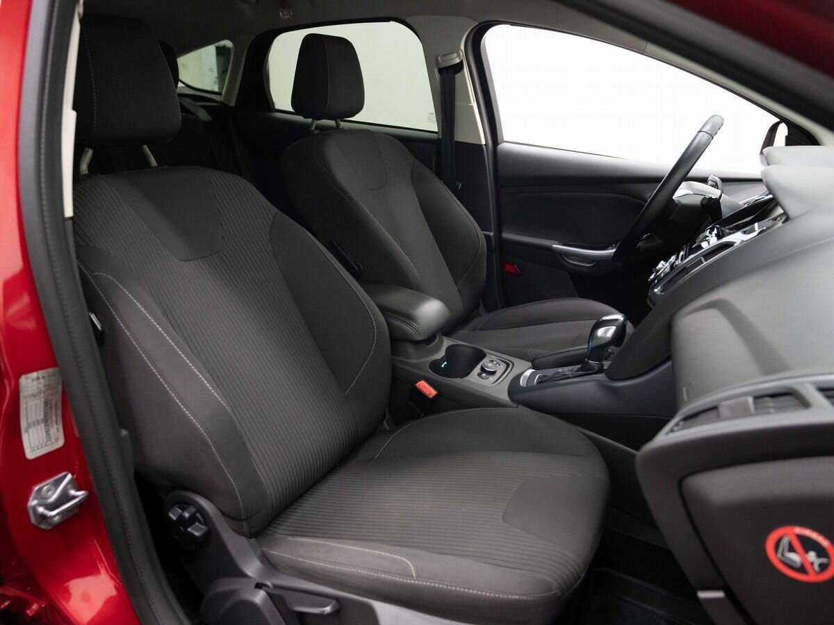 Ford Focus с пробегом — 2014 год. Фото: #11