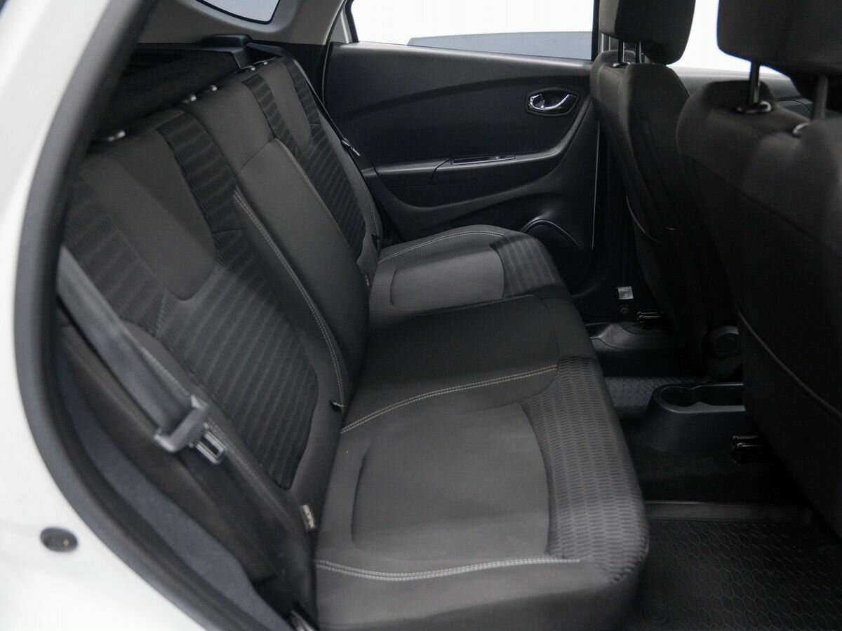 Renault Kaptur с пробегом — 2018 год. Фото: #8