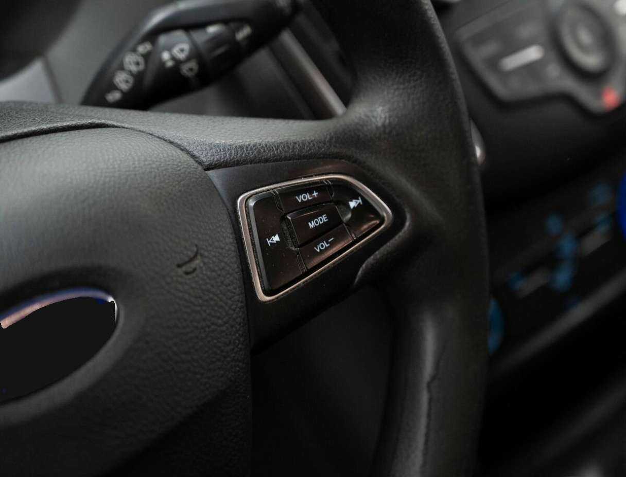 Ford Focus с пробегом — 2016 год. Фото: #17