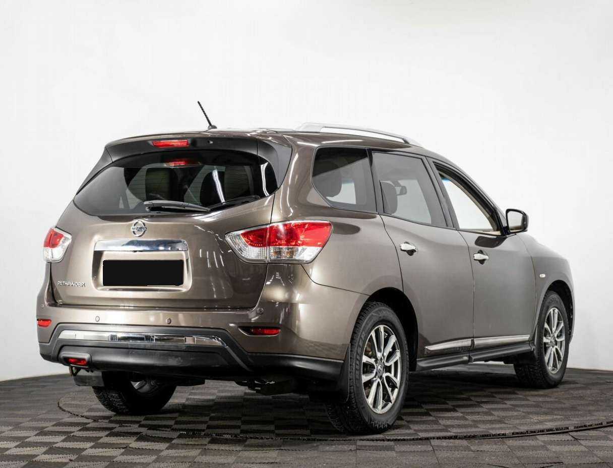 Nissan Pathfinder с пробегом — 2014 год. Фото: #5