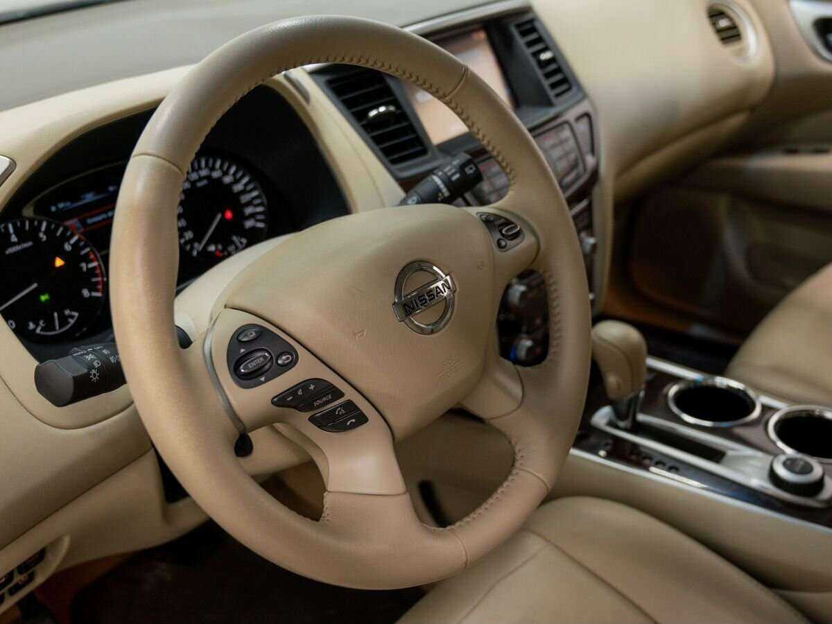 Nissan Pathfinder с пробегом — 2014 год. Фото: #22