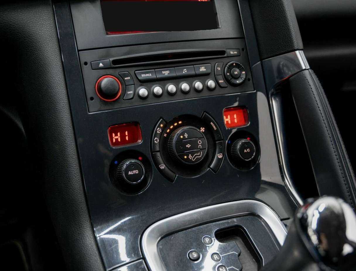 Peugeot 3008 с пробегом — 2014 год. Фото: #18