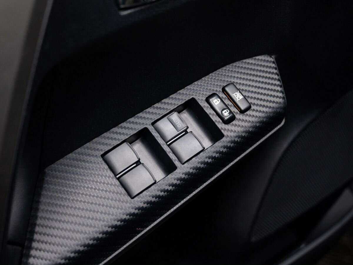 Toyota RAV4 с пробегом — 2014 год. Фото: #15