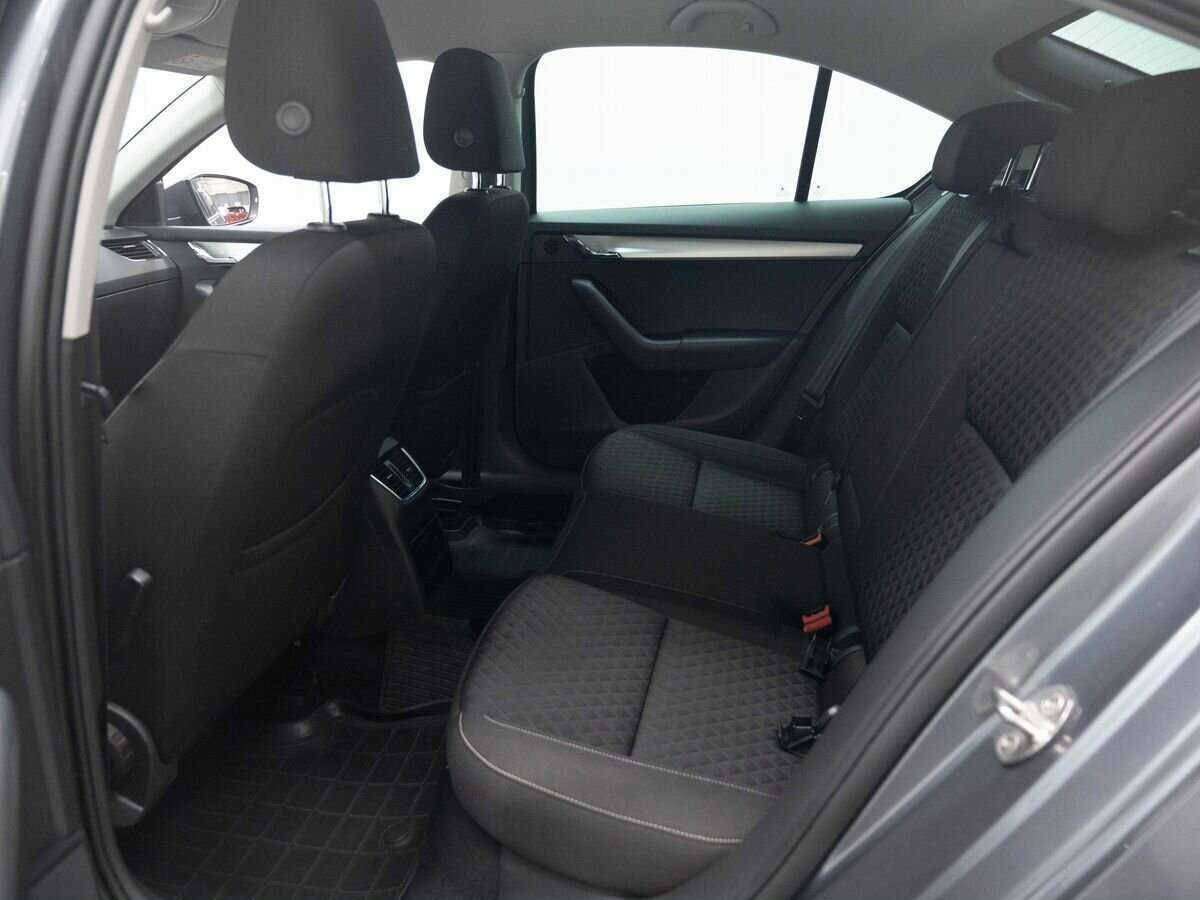 Skoda Octavia с пробегом — 2016 год. Фото: #8
