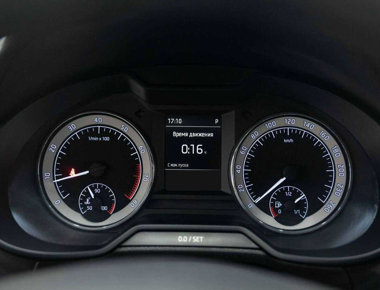 Skoda Octavia с пробегом — 2016 год. Фото: #14