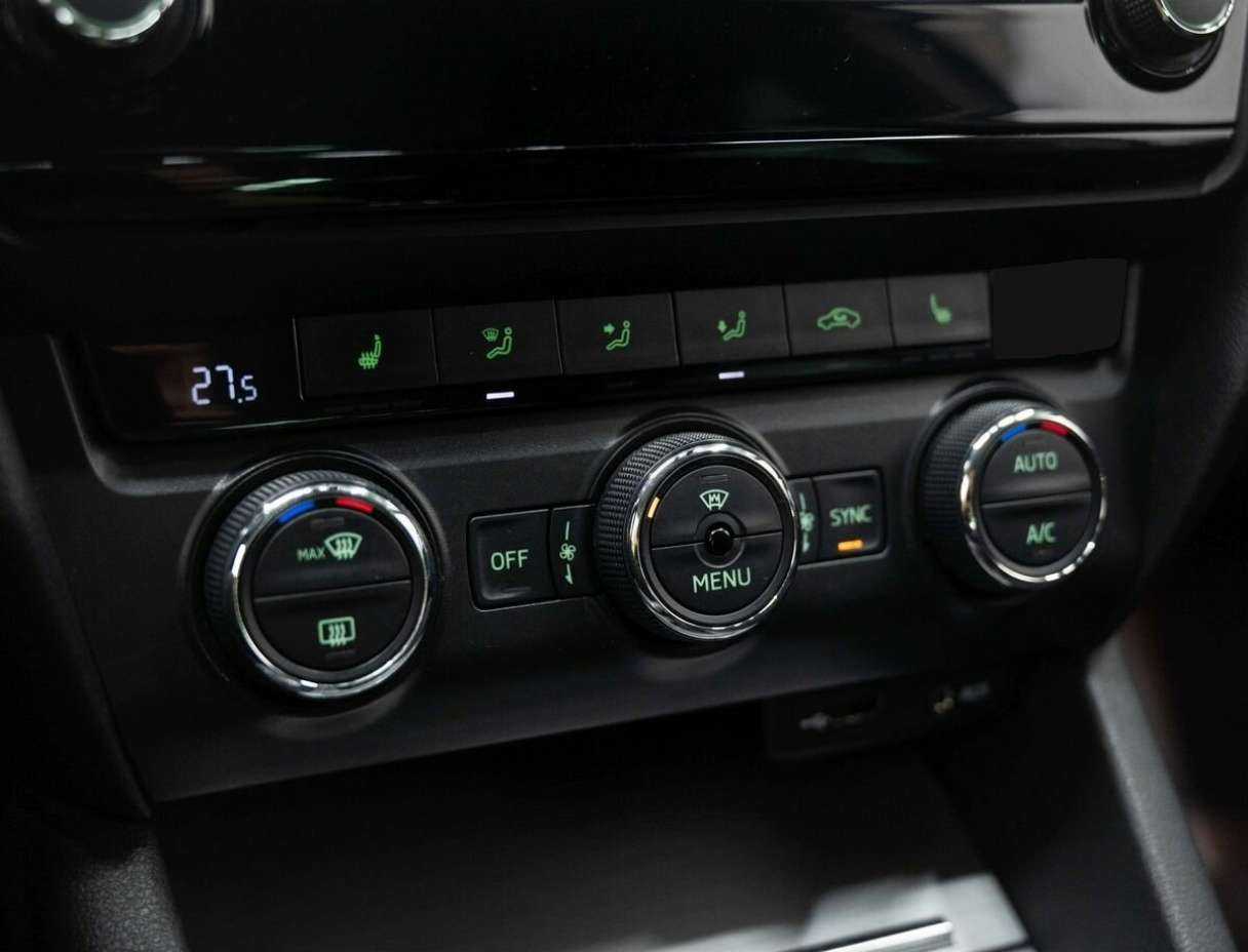 Skoda Octavia с пробегом — 2016 год. Фото: #17