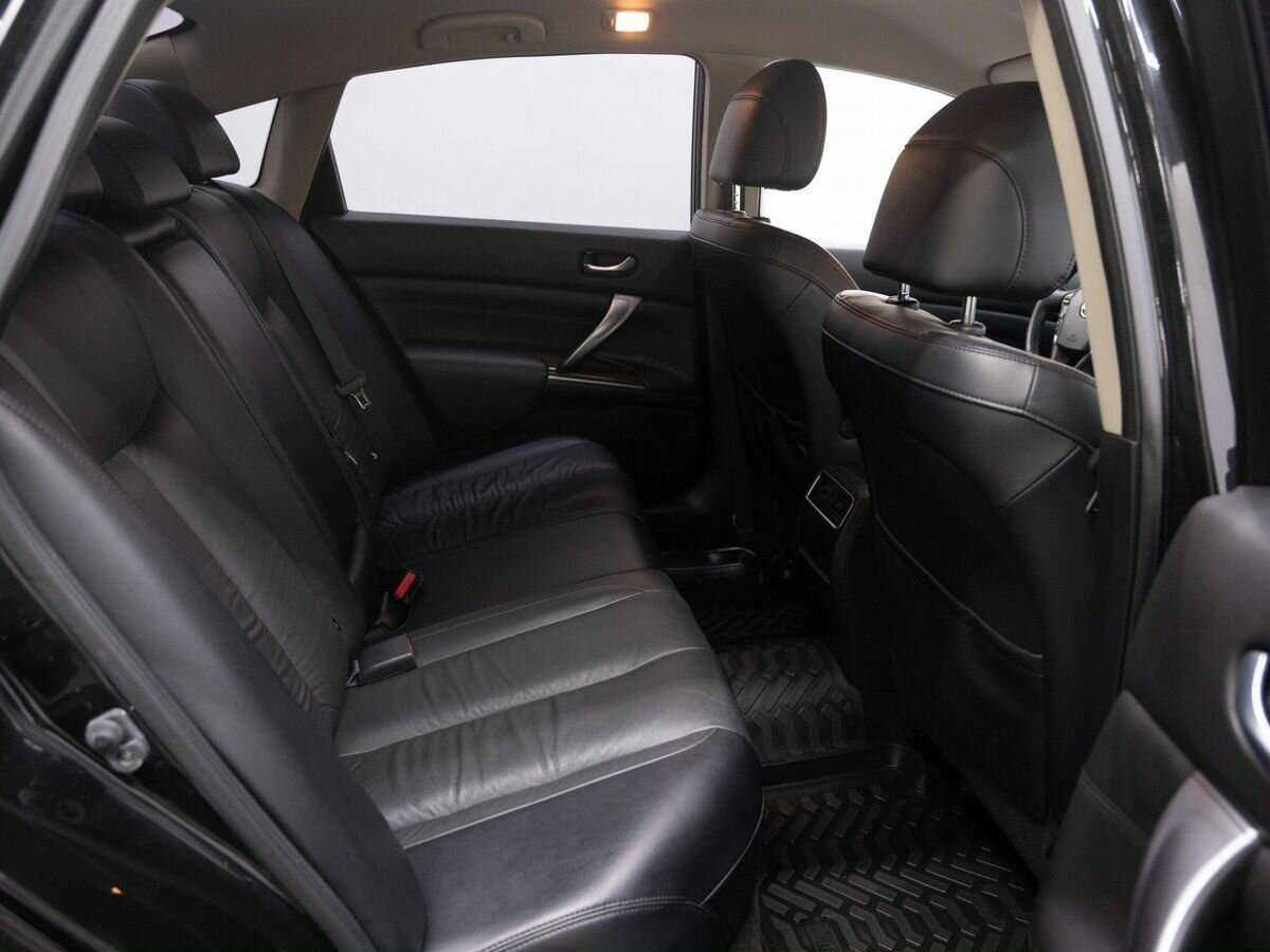 Nissan Teana с пробегом — 2012 год. Фото: #8