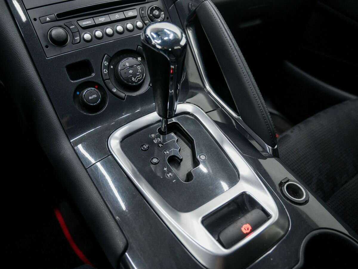 Peugeot 3008 с пробегом — 2012 год. Фото: #17