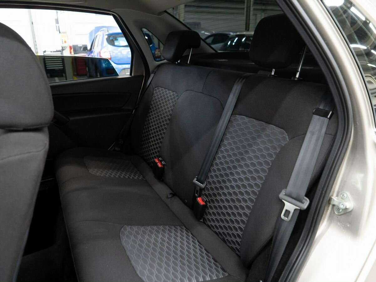 Lada (ВАЗ) Granta с пробегом — 2021 год. Фото: #6