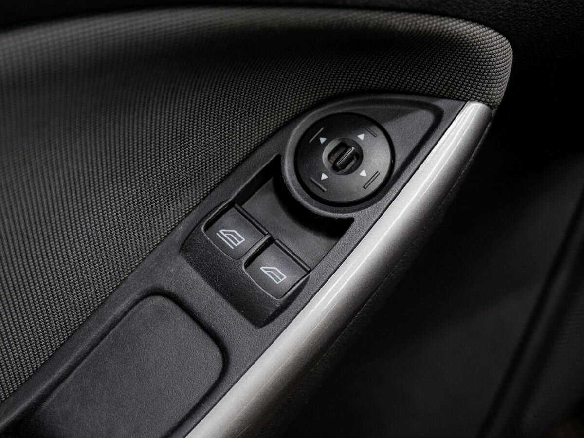 Ford Focus с пробегом — 2013 год. Фото: #18