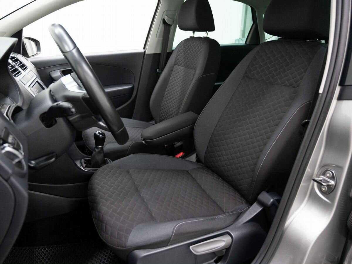 Volkswagen Polo с пробегом — 2018 год. Фото: #7