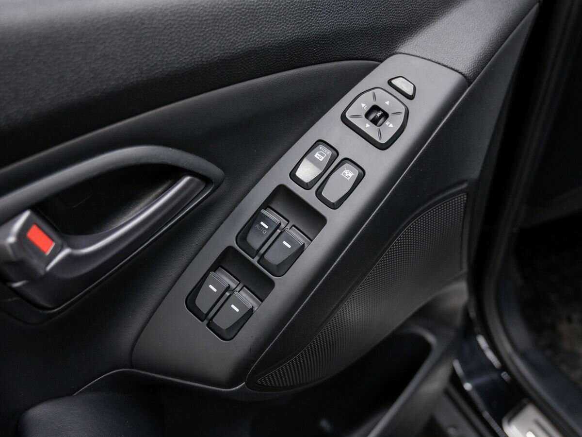 Hyundai ix35 с пробегом — 2014 год. Фото: #16