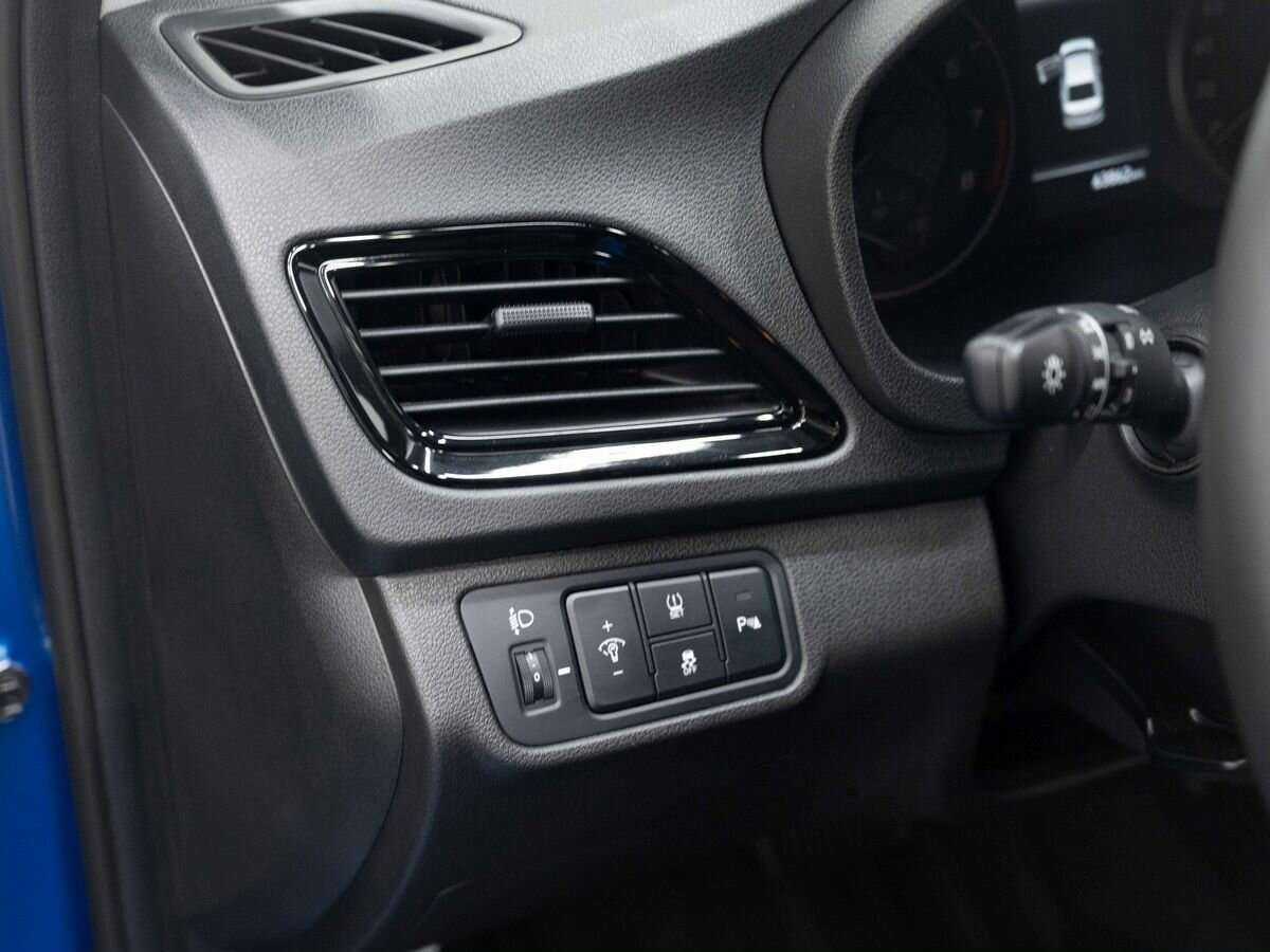 Hyundai Solaris с пробегом — 2021 год. Фото: #19