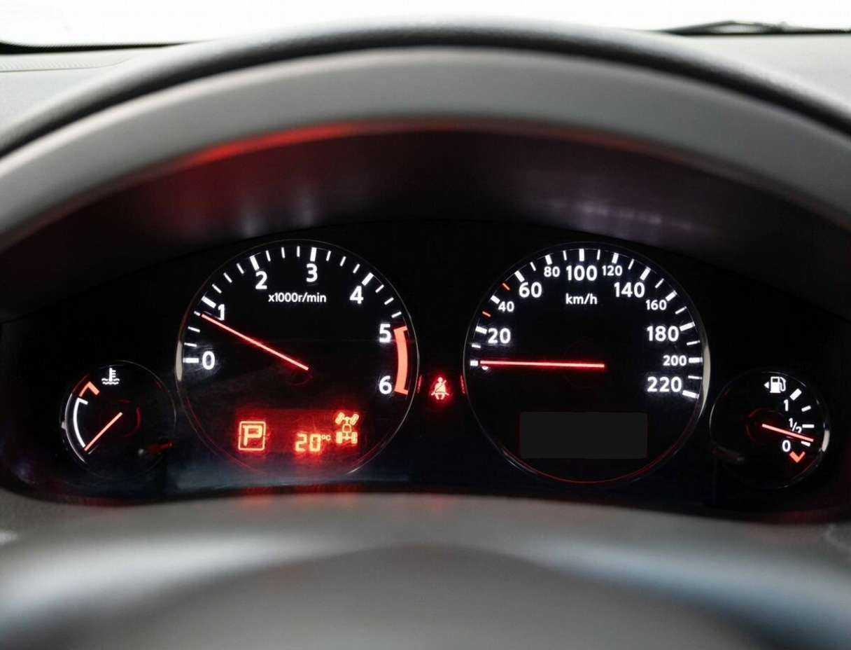 Nissan Pathfinder с пробегом — 2013 год. Фото: #18