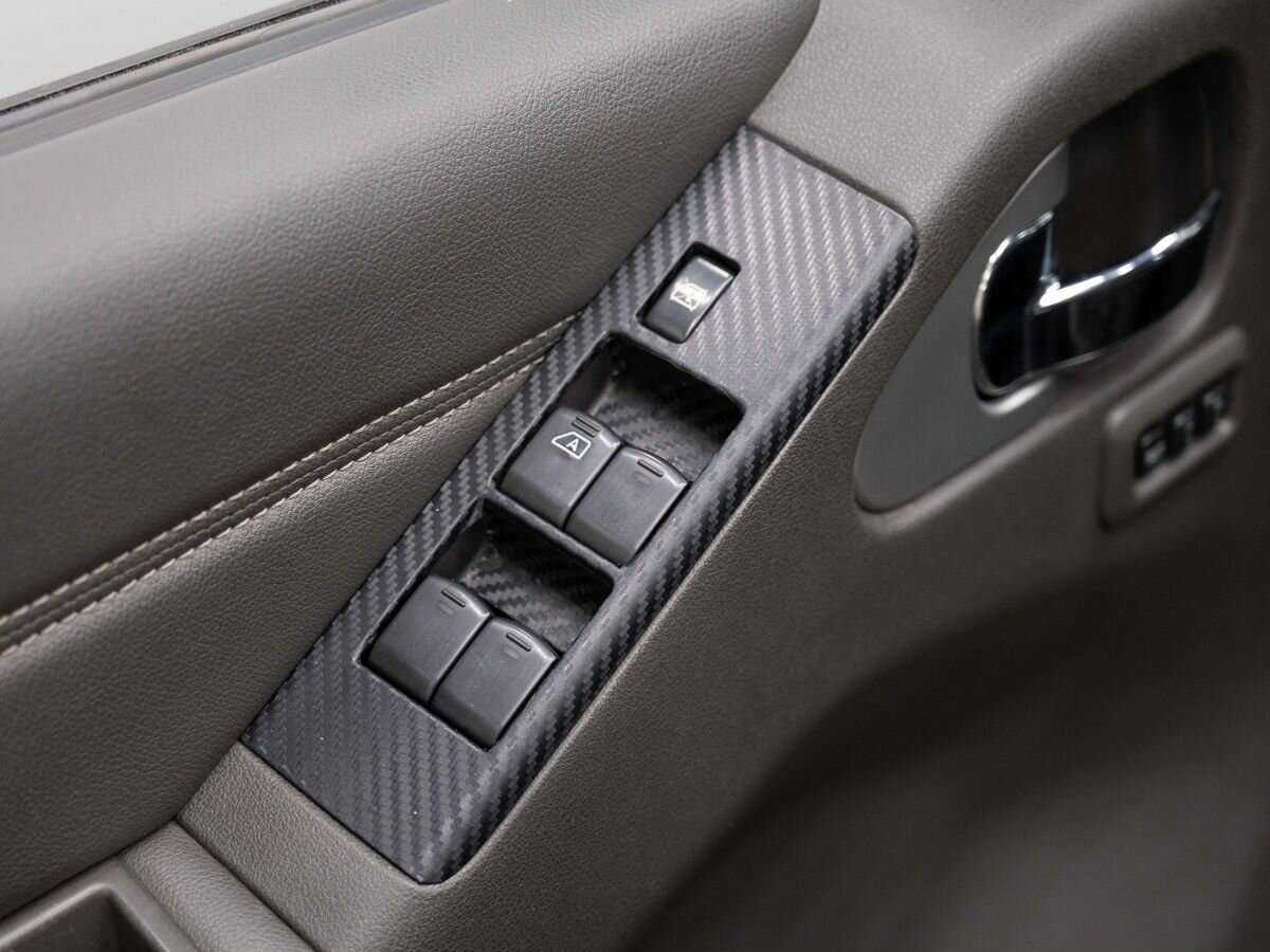 Nissan Pathfinder с пробегом — 2013 год. Фото: #25