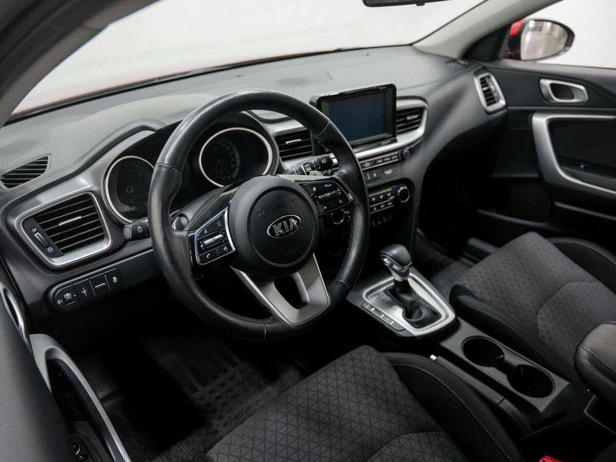 Kia Ceed с пробегом — 2019 год. Фото: #14