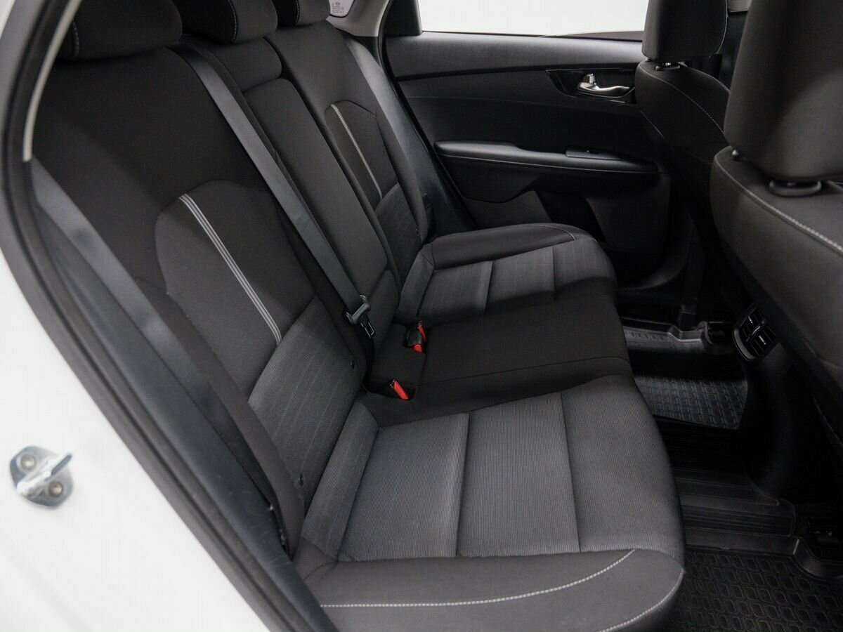 Kia Cerato с пробегом — 2019 год. Фото: #8