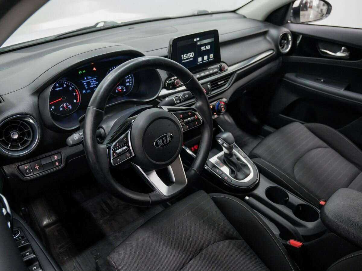 Kia Cerato с пробегом — 2019 год. Фото: #12