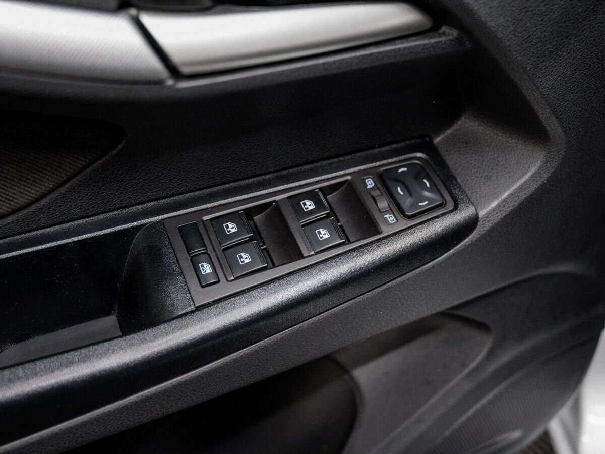 Lada (ВАЗ) Vesta с пробегом — 2021 год. Фото: #10