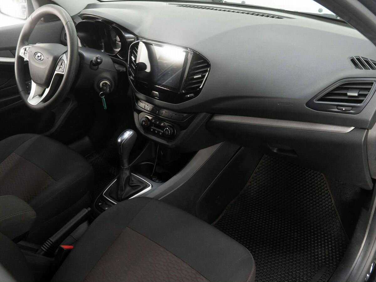 Lada (ВАЗ) Vesta с пробегом — 2020 год. Фото: #10