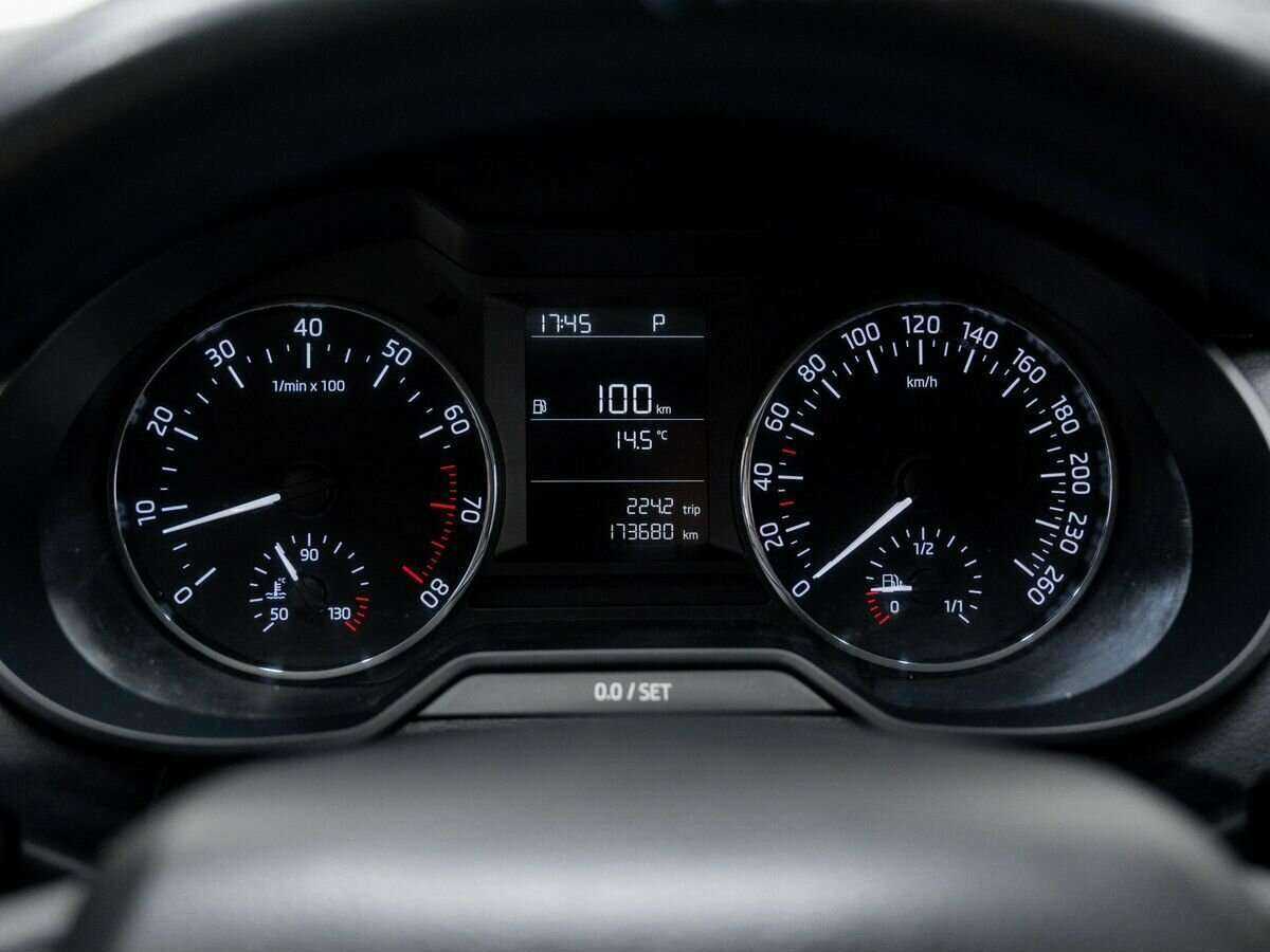 Skoda Octavia с пробегом — 2017 год. Фото: #20