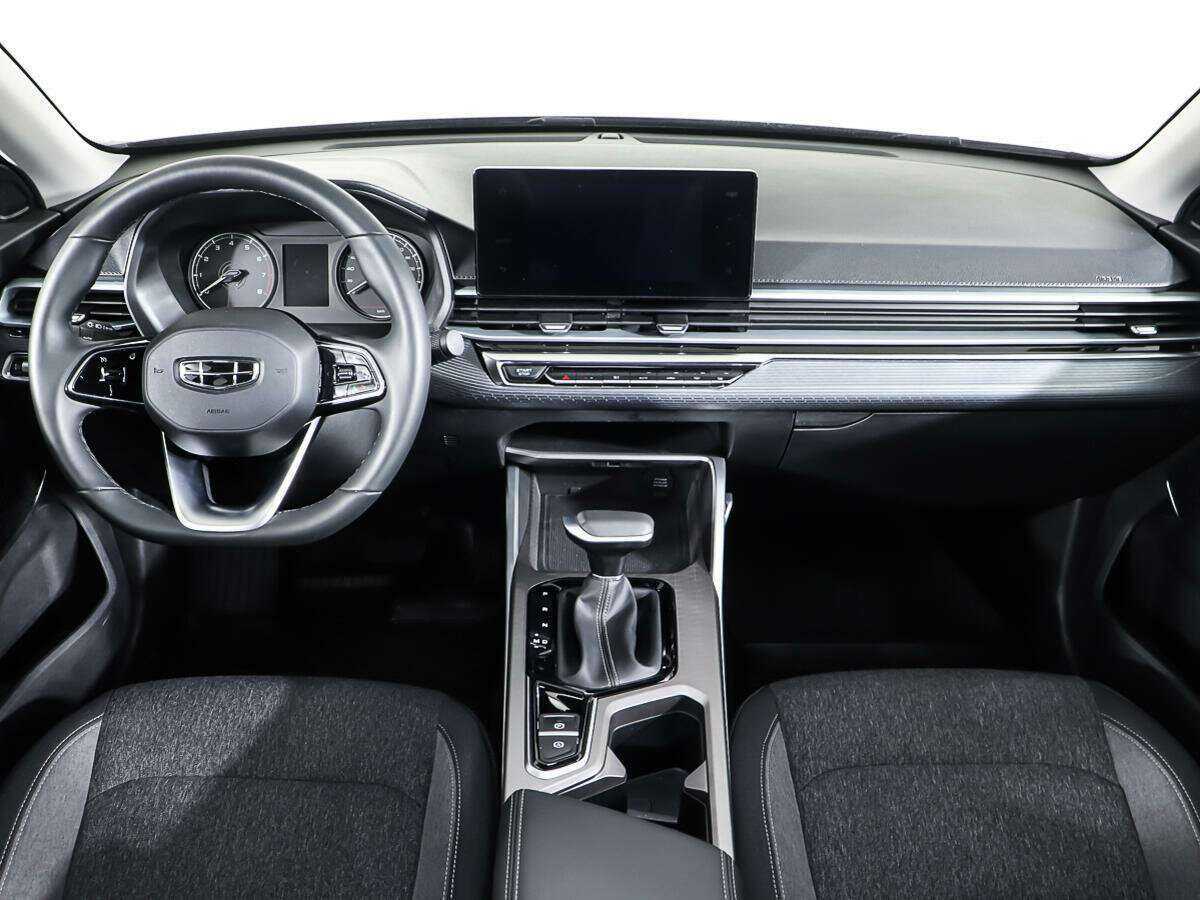 Geely Emgrand с пробегом — 2023 год. Фото: #10