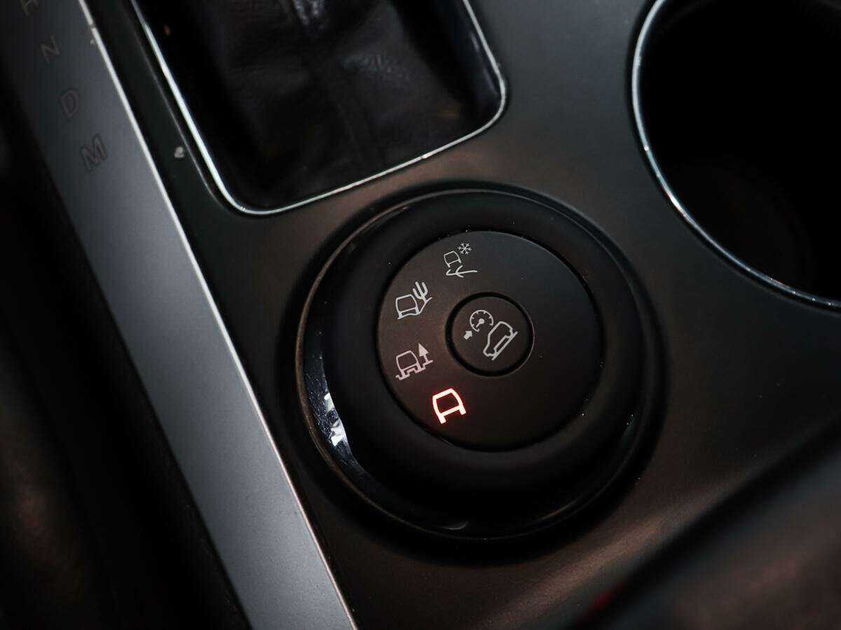 Ford Explorer с пробегом — 2012 год. Фото: #22