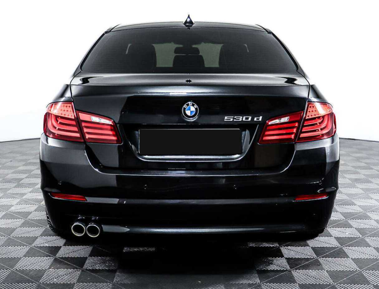 BMW 5 серии с пробегом — 2012 год. Фото: #5