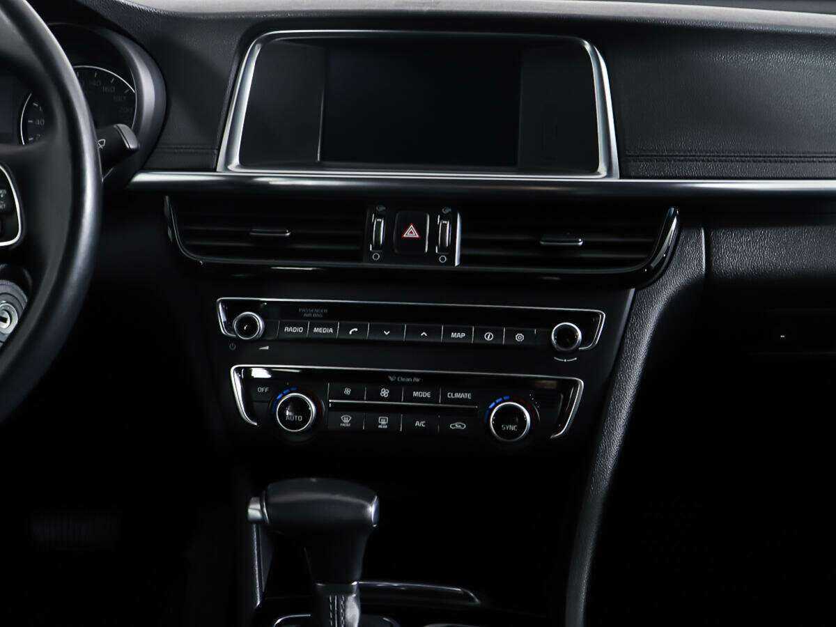 Kia Optima с пробегом — 2017 год. Фото: #13