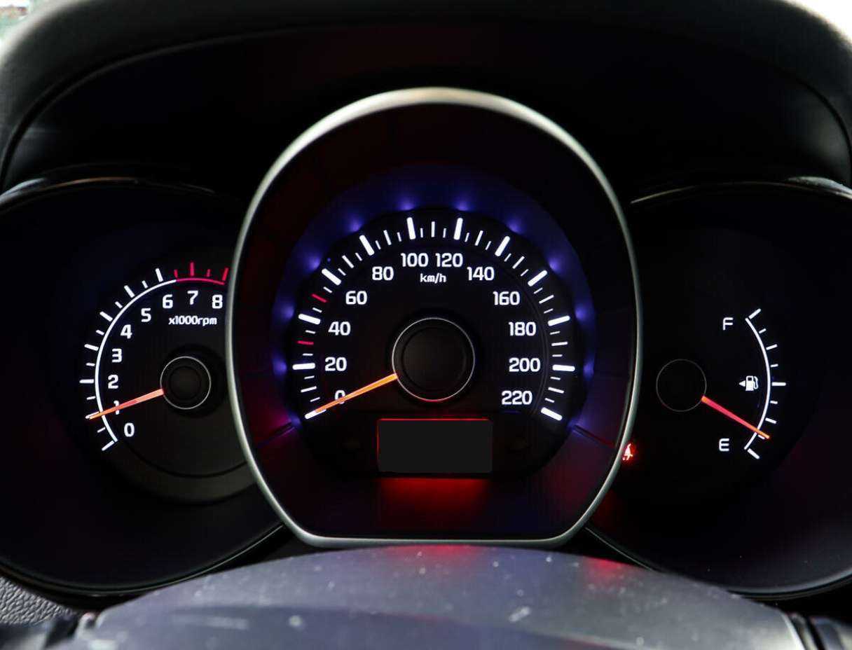 Kia Rio с пробегом — 2013 год. Фото: #12