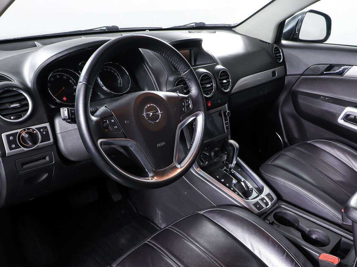 Opel Antara с пробегом — 2013 год. Фото: #11