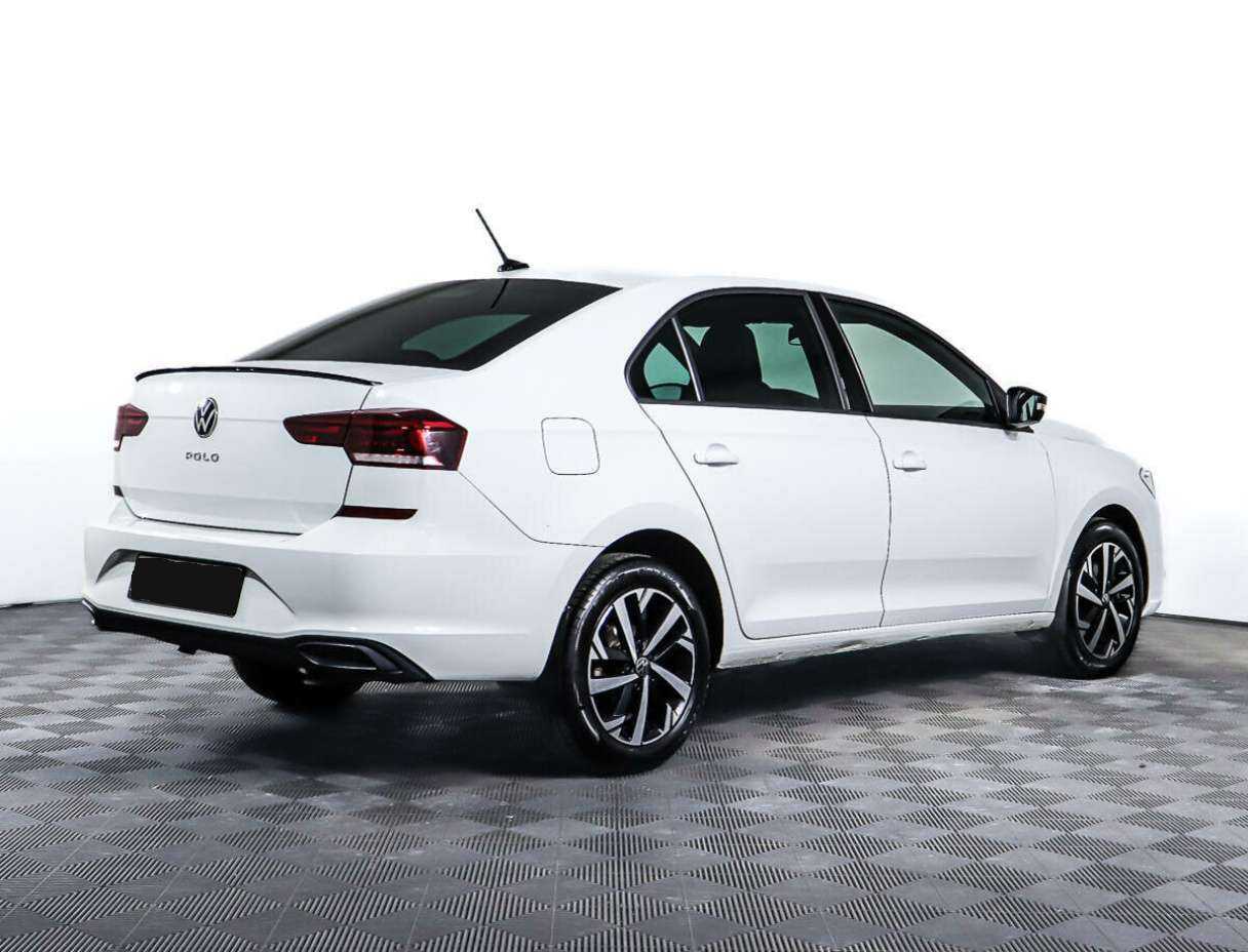 Volkswagen Polo с пробегом — 2021 год. Фото: #3
