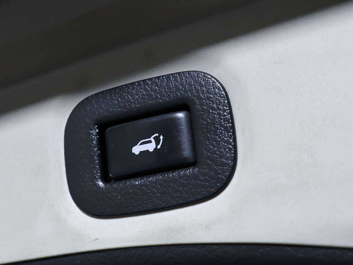 Nissan X-Trail с пробегом — 2015 год. Фото: #16