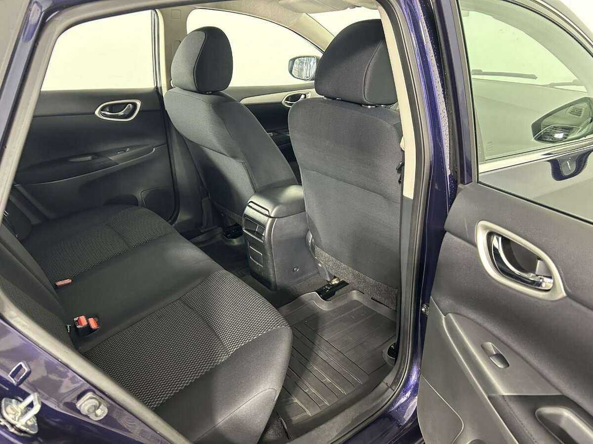 Nissan Sentra с пробегом — 2014 год. Фото: #15