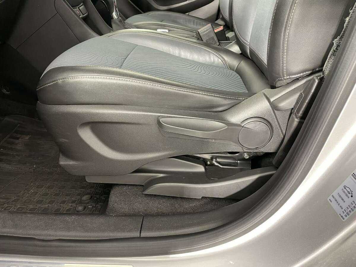 Opel Mokka с пробегом — 2014 год. Фото: #9