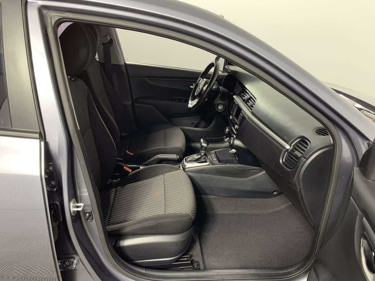 Kia Rio с пробегом — 2019 год. Фото: #13