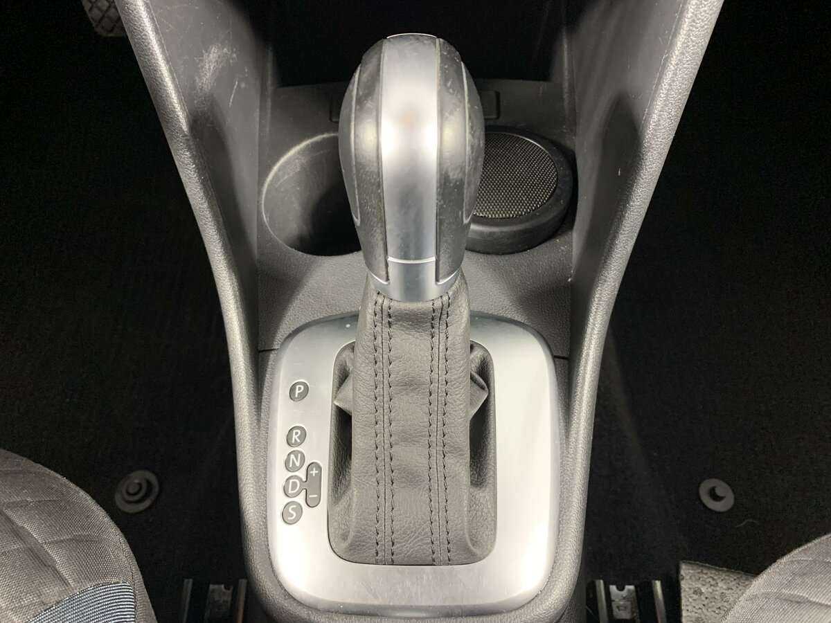 Volkswagen Polo с пробегом — 2020 год. Фото: #14