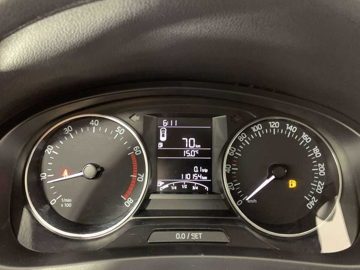 Skoda Rapid с пробегом — 2017 год. Фото: #12