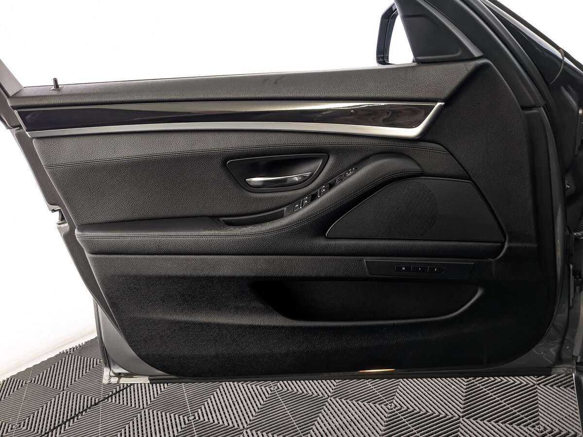 BMW 5 серии с пробегом — 2014 год. Фото: #13