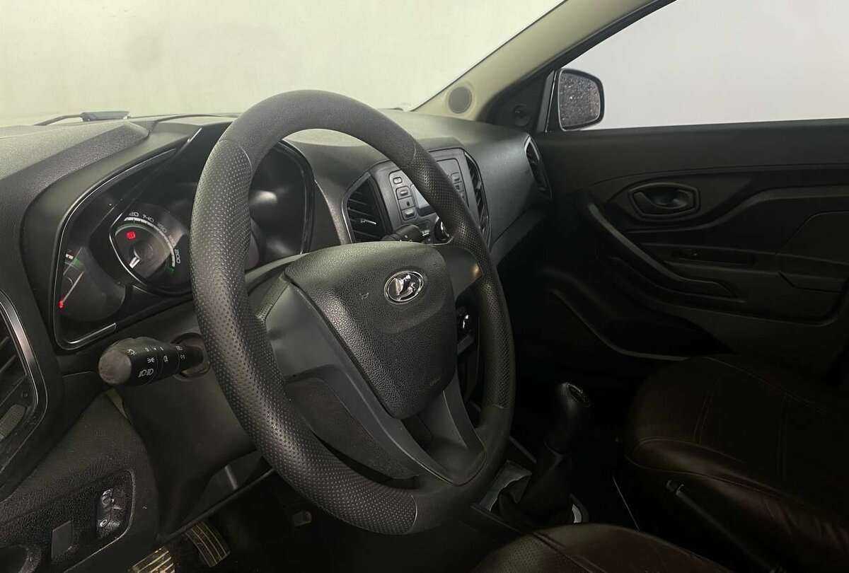 Lada (ВАЗ) XRAY с пробегом — 2018 год. Фото: #12