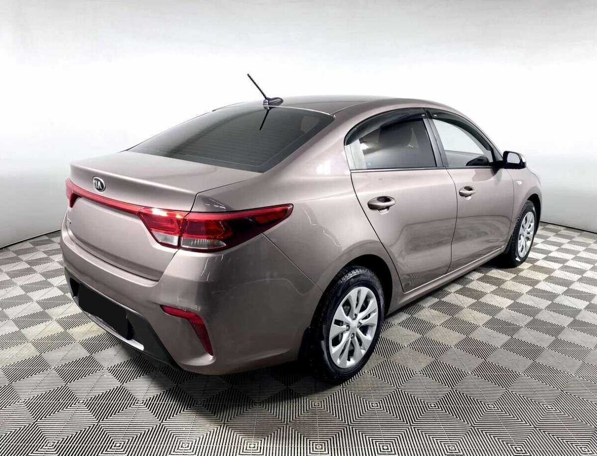 Kia Rio с пробегом — 2018 год. Фото: #4