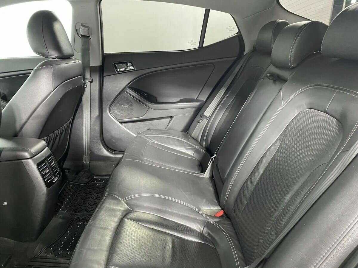 Kia Optima с пробегом — 2013 год. Фото: #6