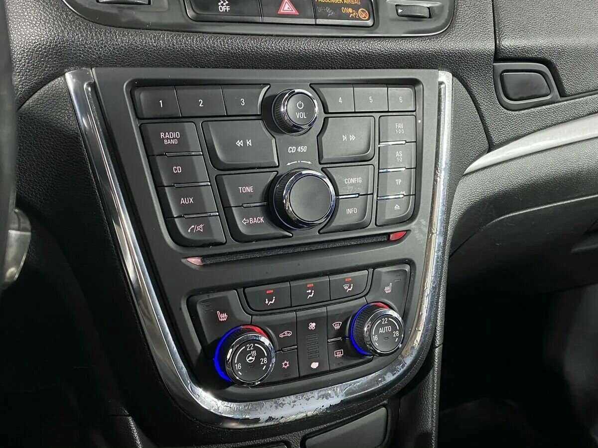 Opel Mokka с пробегом — 2014 год. Фото: #11