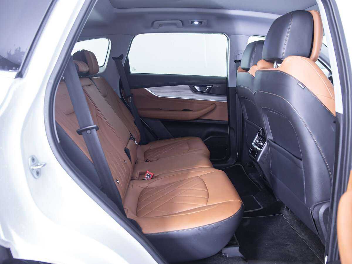 Chery Tiggo 8 Pro Max с пробегом — 2022 год. Фото: #13